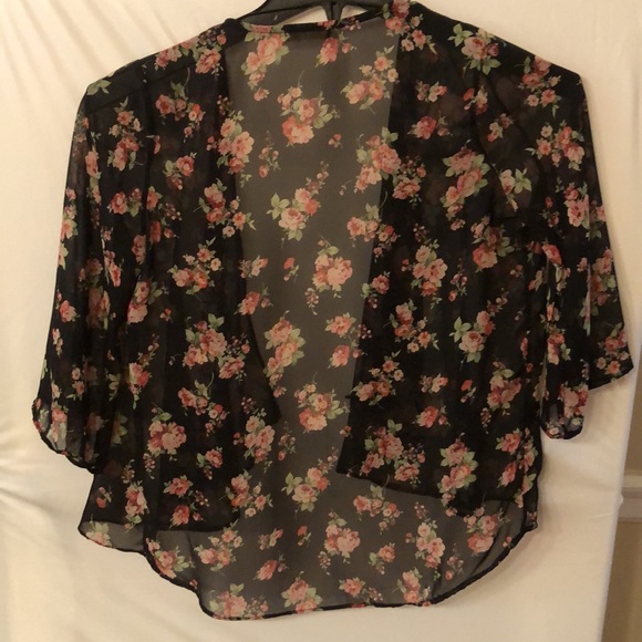 Soprano sheer floral open front kimono - Picture 3 of 4